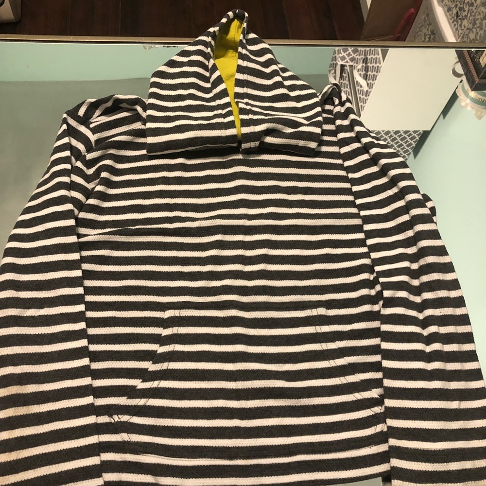 ❤️Medium size 8 striped hoodie with green old Navy